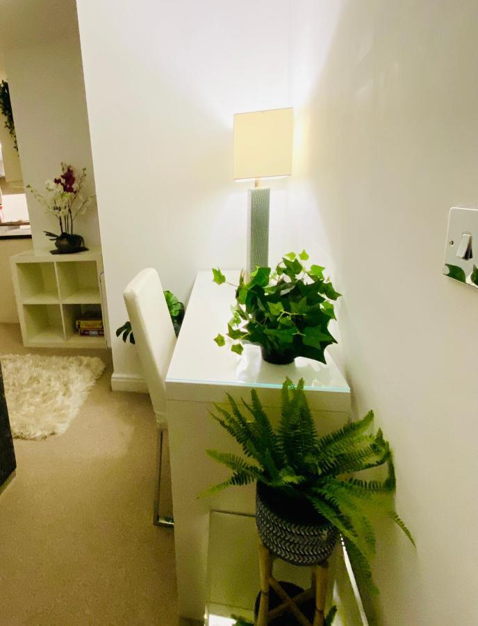 City Centre Chester Waterways Apartment Exteriör bild