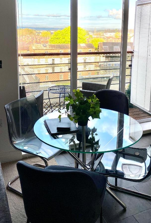 City Centre Chester Waterways Apartment Exteriör bild